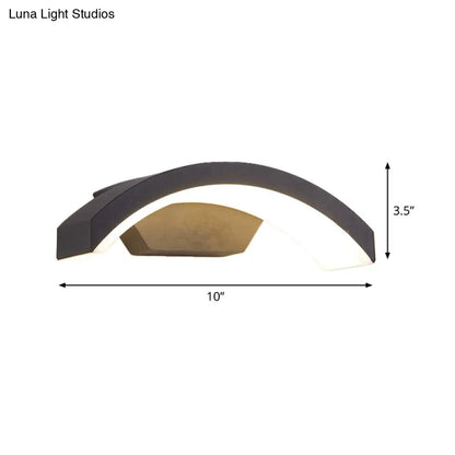 DecorBites™ Contemporary Black LED Wall Lamp for Courtyard - Flush Mount Sconce