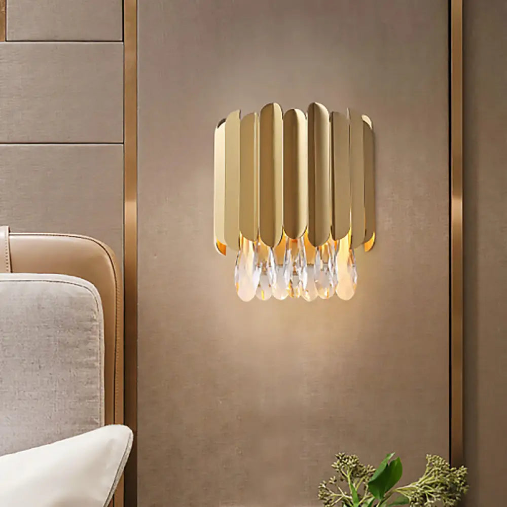 DecorBites™ Contemporary Clear Crystal Wall Lamp - 1 Light, Brass Finish - Ideal for Living Room Lighting