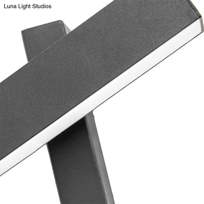 DecorBites™ Contemporary Metal LED Rotatable Wall Sconce - Warm Light Wall Lamp