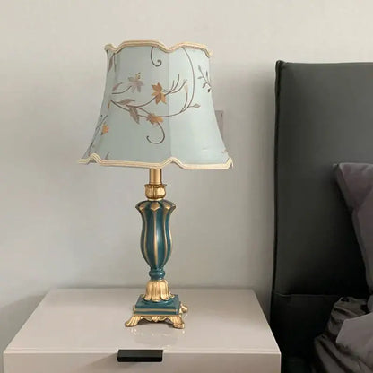 Country pastoral desk lamp cream & gold floral bedroom light