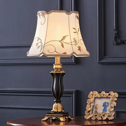 Country pastoral desk lamp cream & gold floral bedroom light