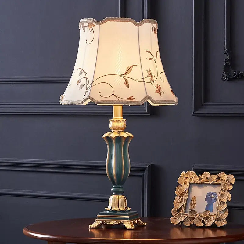 Country pastoral desk lamp cream & gold floral bedroom light