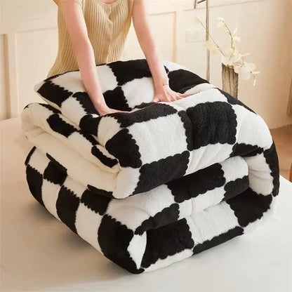 Cozy checkerboard winter blanket black & white bedroom comforter