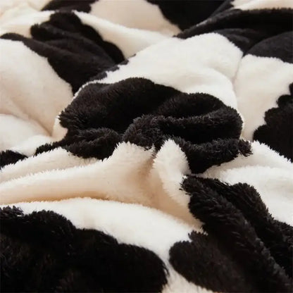 Cozy checkerboard winter blanket black & white bedroom comforter