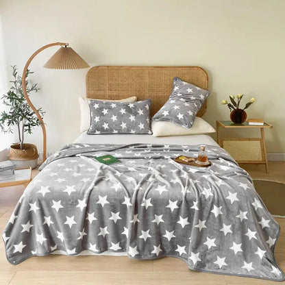 Cozy checkered fleece blanket gray & white bear bedroom throw