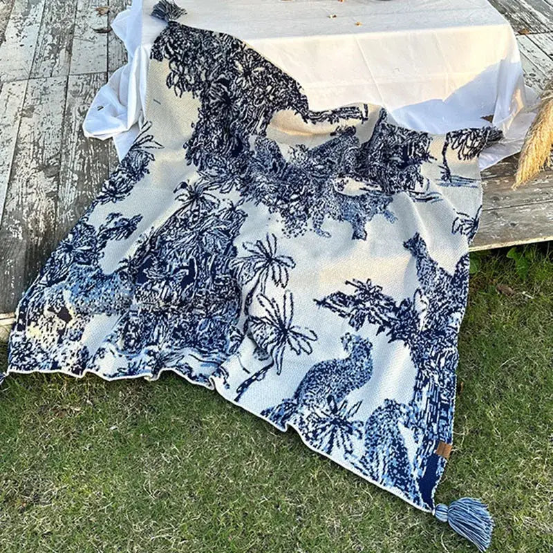 Cozy chinese ink blue & white toile knit blanket – bedroom throw