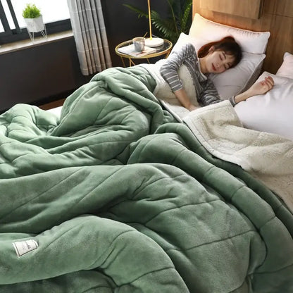 Cozy coral fleece blue and white quilted blanket for bedroom