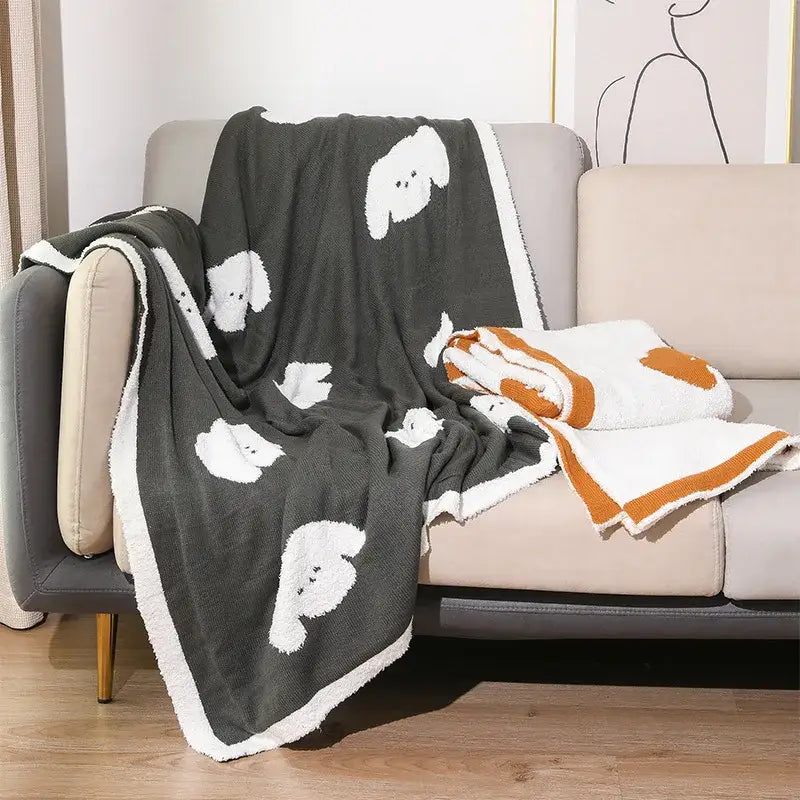 Cozy flannel blanket with puppy pattern – bedroom dark gray & white