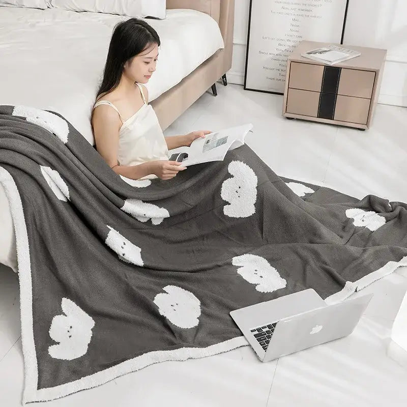 Cozy flannel blanket with puppy pattern – bedroom dark gray & white