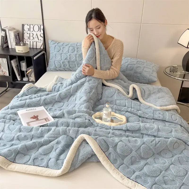 Cozy jacquard taffeta blue & cream flannel nap blanket bedroom comforter