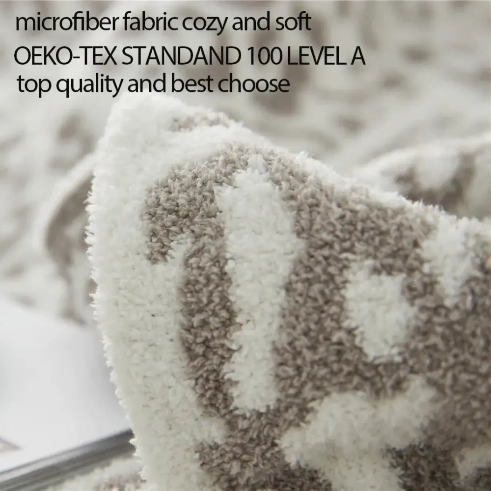 Cozy leopard print knitted cream & gray bedroom throw blanket