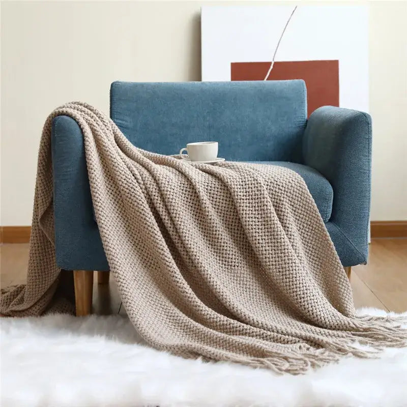 Cozy nordic knit textured tassel throw blanket for living room