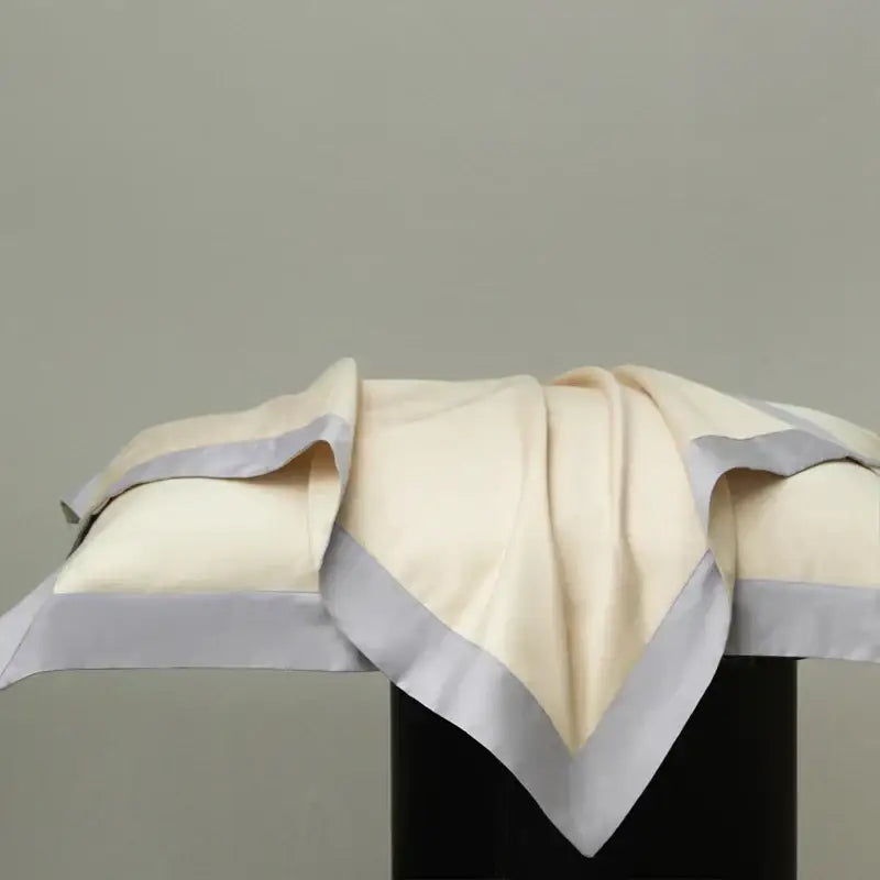 Cream and lavender egyptian cotton hotel style bedding set bedroom