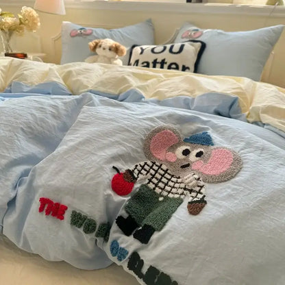 Cream cartoon embroidery jacquard comforter set bedroom bed linen