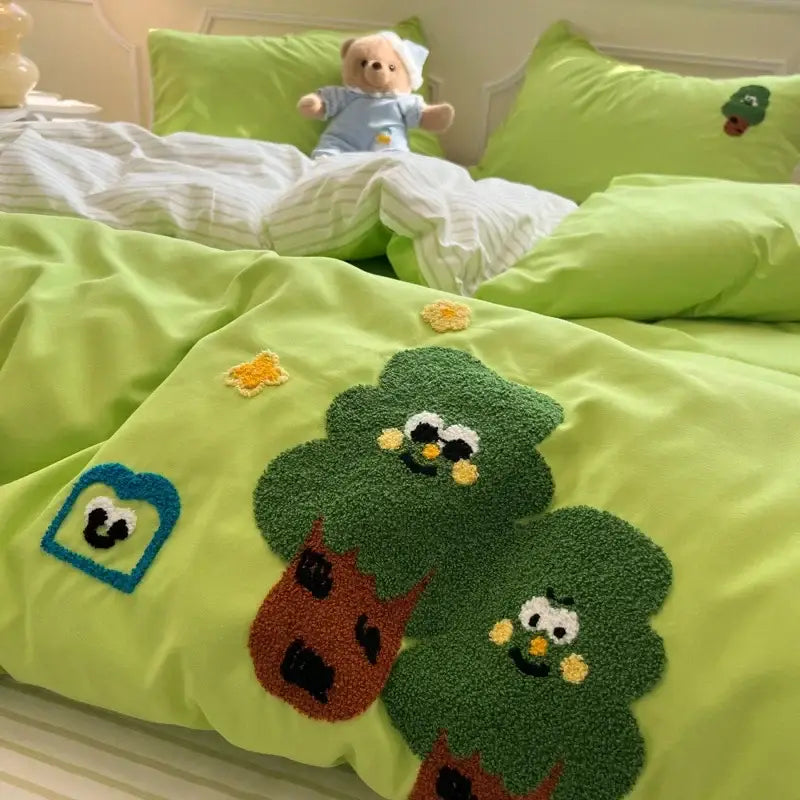 Cream cartoon embroidery jacquard comforter set bedroom bed linen