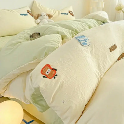 Cream cartoon embroidery jacquard comforter set bedroom bed linen
