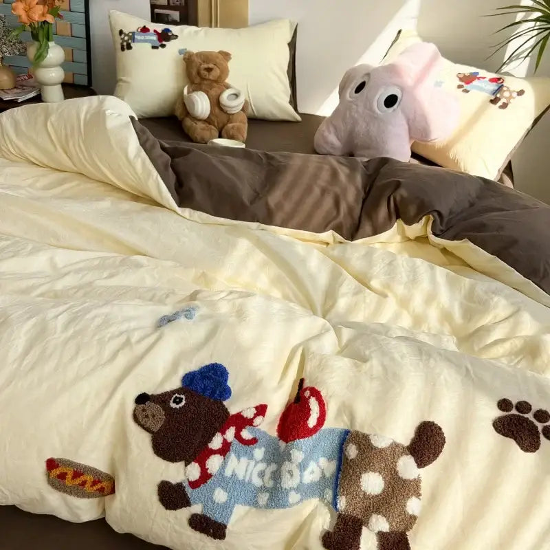 Cream cartoon embroidery jacquard comforter set bedroom bed linen