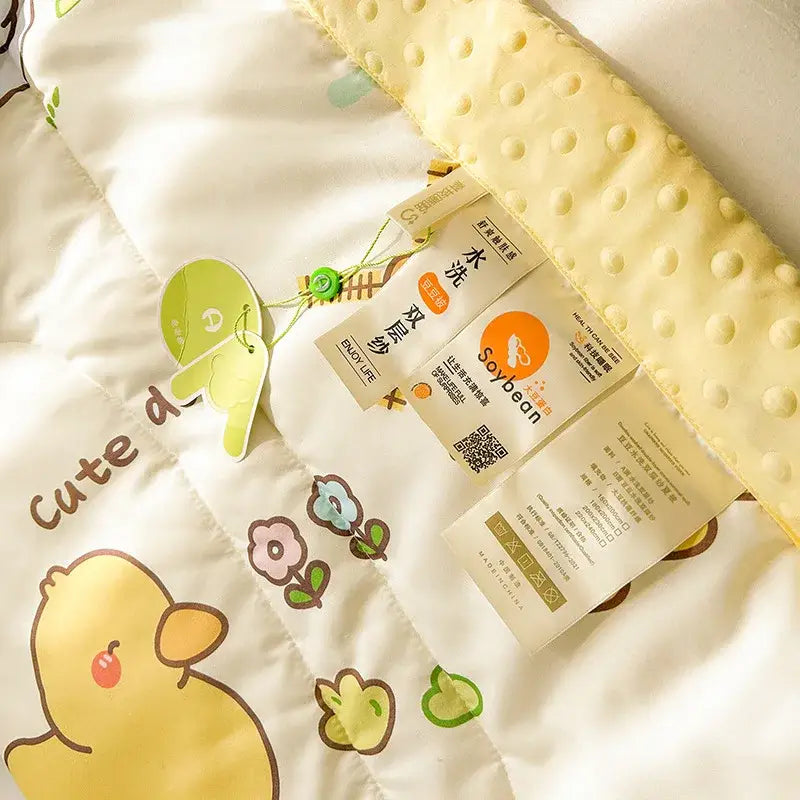 Cream cartoon pattern summer quilt – bedroom soft duck comforter