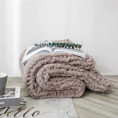 Cream cozy chenille chunky knit blanket bedroom throw