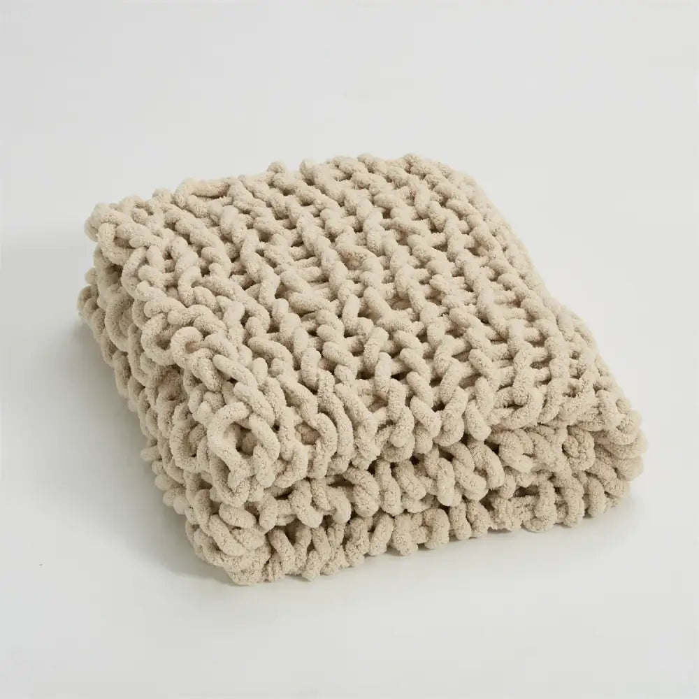 Cream cozy chenille chunky knit blanket bedroom throw