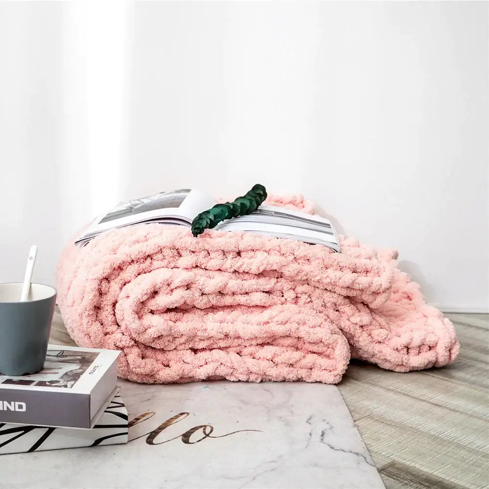 Cream cozy chenille chunky knit blanket bedroom throw