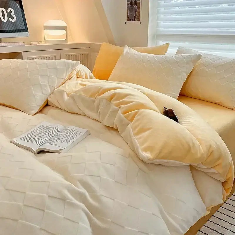 Cream cozy milk fleece bedding set bedroom quilted duvet cover
