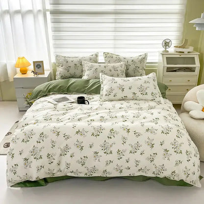 Cream floral cartoon printed bedding set for bedroom green accents