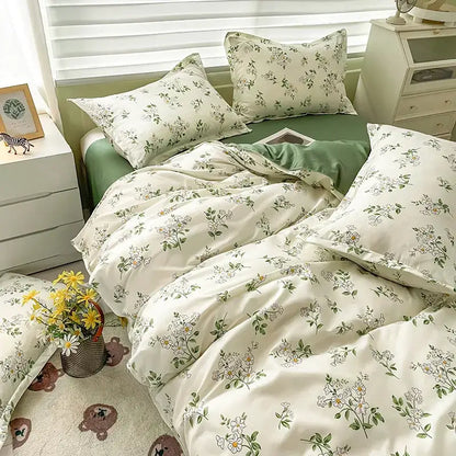 Cream floral cartoon printed bedding set for bedroom green accents