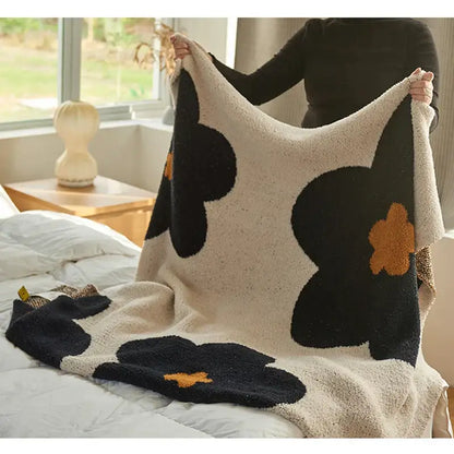Cream korean kawaii flower blanket bedroom plush throw decor