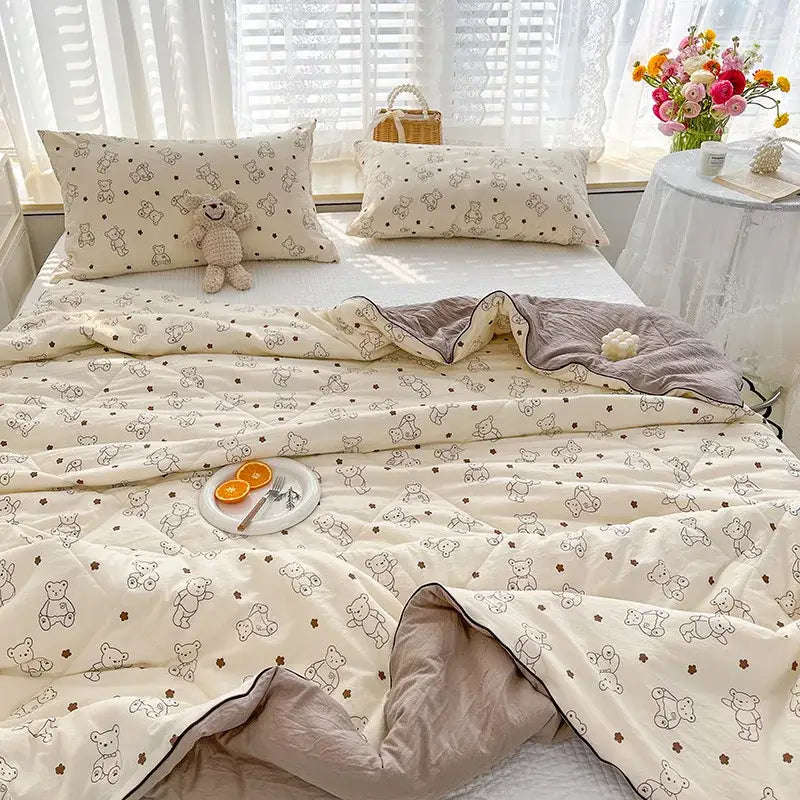 Cream teddy bear double layered soya fibre quilt bedroom comforter