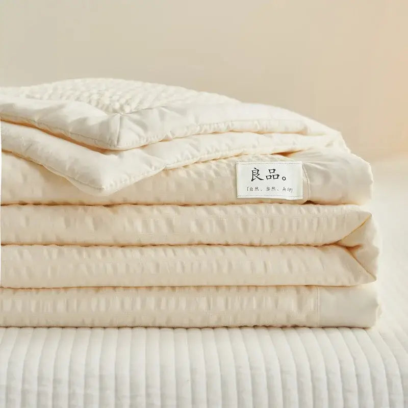 Cream textured ice cream air bubble summer quilt bedroom blanket