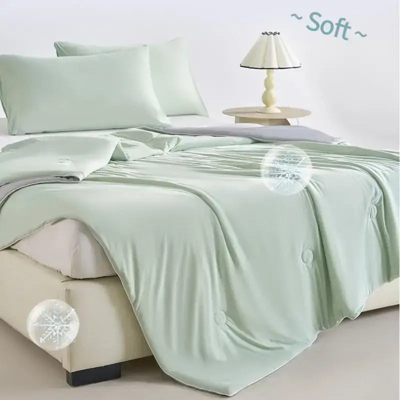 Creamy white & mint green ice cream silk quilt bedroom blanket