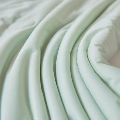 Creamy white & mint green ice cream silk quilt bedroom blanket