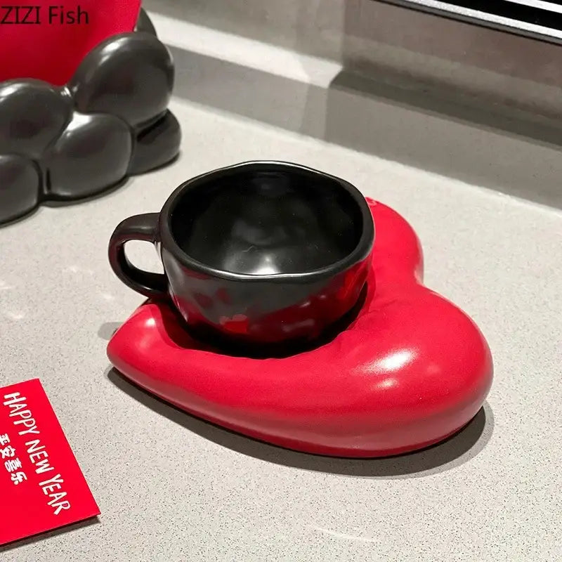 Creative heart porcelain coffee mug set black & red kitchen decor