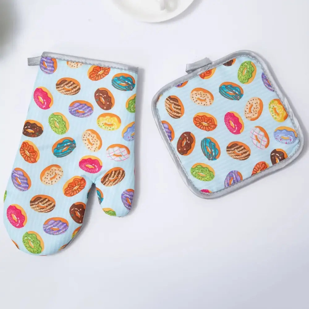 Cupcake print cotton kitchen baking gloves and pot holder set