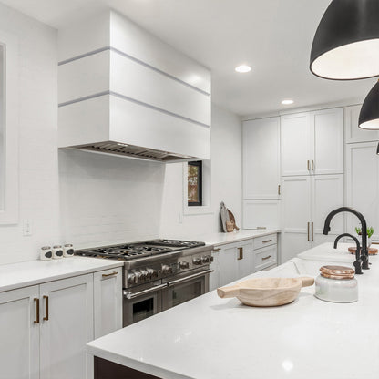 Akicon 36" Stainless Steel Wall Mount Range Hood, 3 Stacks Kitchen Hood with 600 CFM Vent Motor