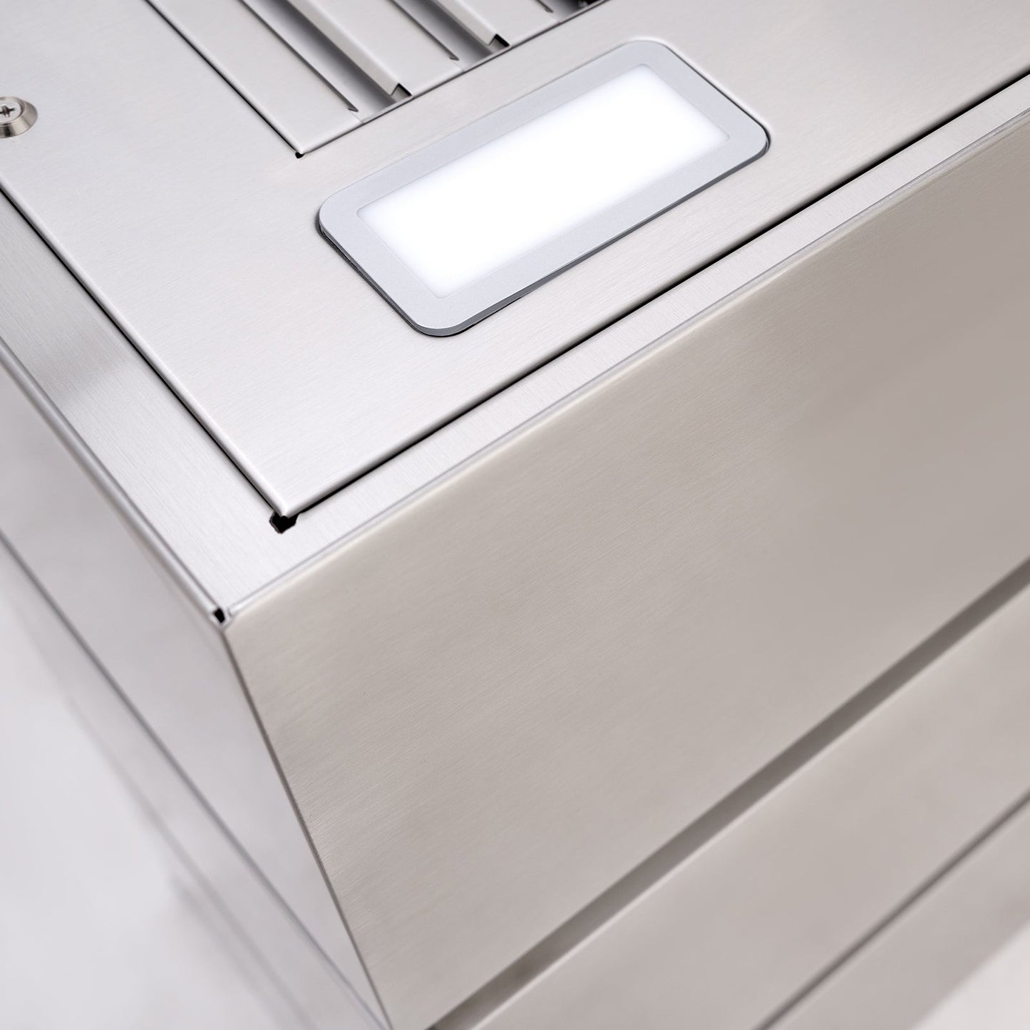 Akicon 30" Stainless Steel Wall Mount Range Hood, 3 Stacks Kitchen Hood with 600 CFM Vent Motor- AK-HS30L