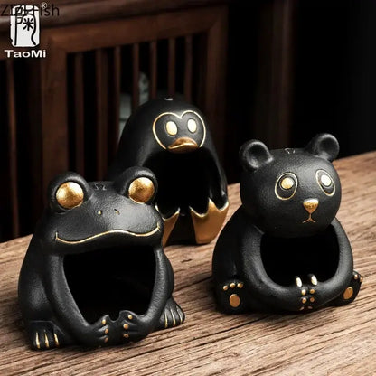 Cute black and gold cartoon animal ceramic ashtray living room decor