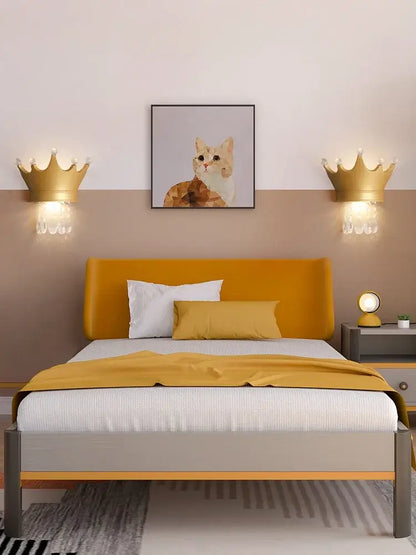 Cute resin crystal pink crown wall sconce bedroom light