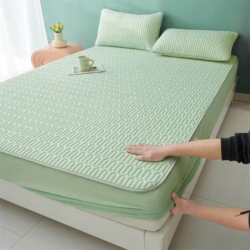 Cute white floral cartoon pattern cooling fitted sheet bedroom