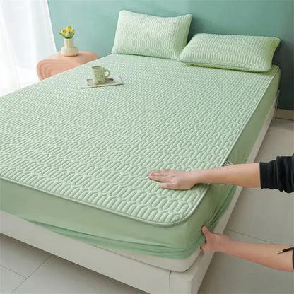 Cute white floral cartoon pattern cooling fitted sheet bedroom