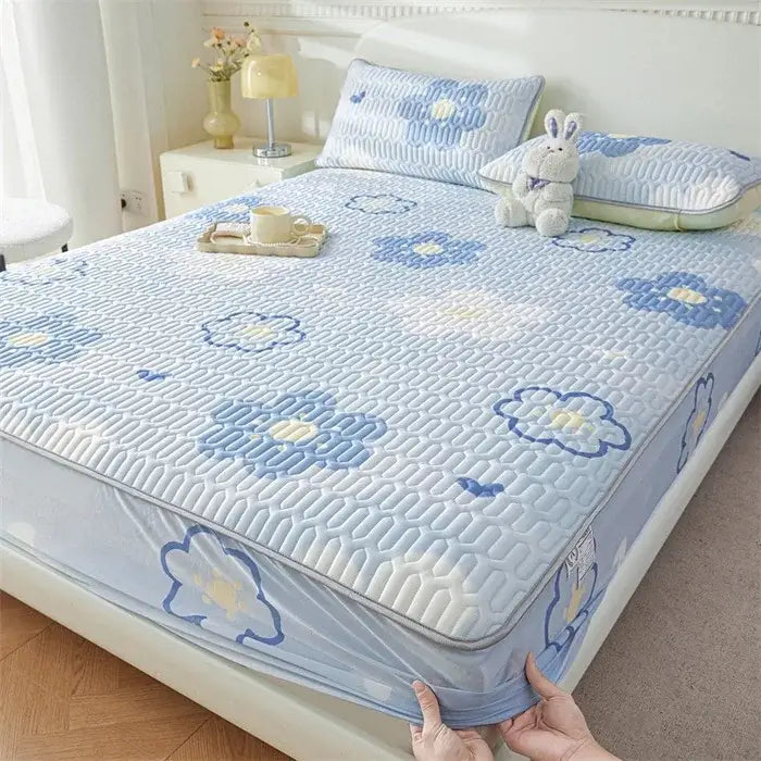 Cute white floral cartoon pattern cooling fitted sheet bedroom