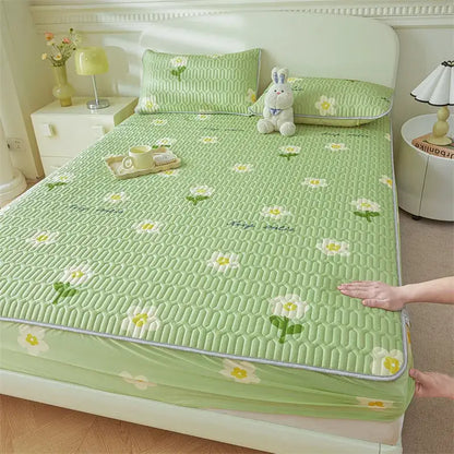 Cute white floral cartoon pattern cooling fitted sheet bedroom