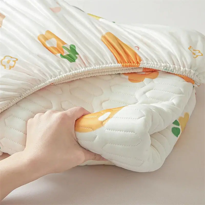 Cute white floral cartoon pattern cooling fitted sheet bedroom