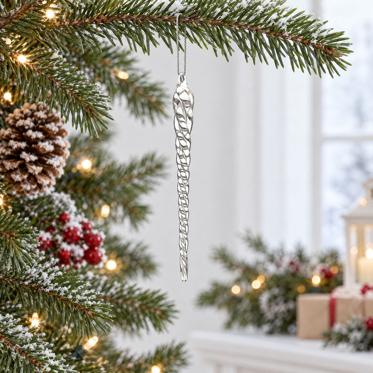 Clear Twisted Glass Icicle Winter Christmas Ornament