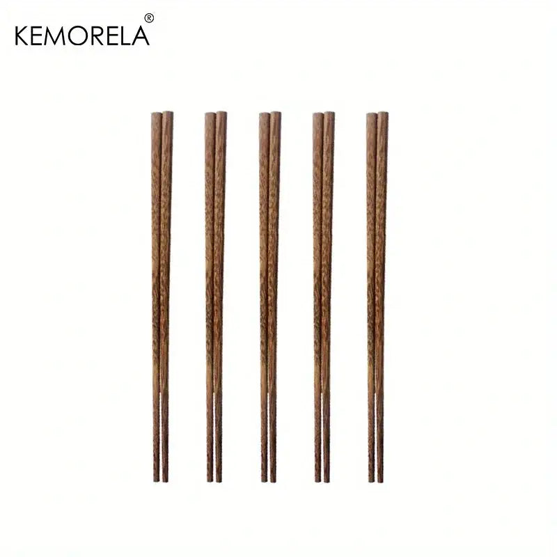 Japanese style natural wooden chopsticks set with tray dining room
