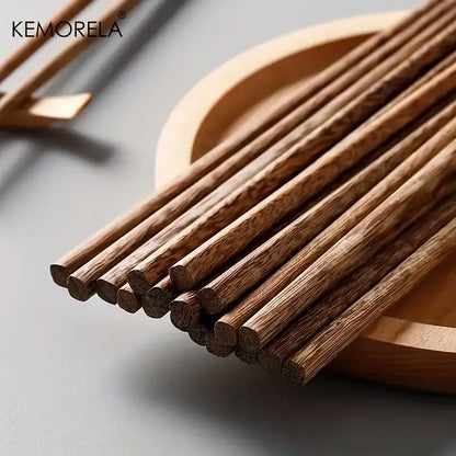 Japanese style natural wooden chopsticks set with tray dining room