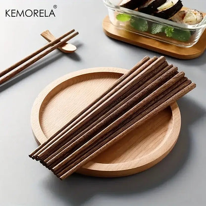 Japanese style natural wooden chopsticks set with tray dining room