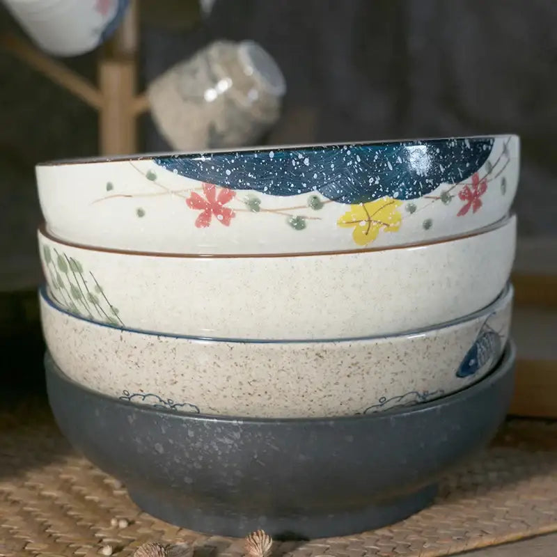 Retro beige ceramic ramen noodle bowl dining room blue fish pattern