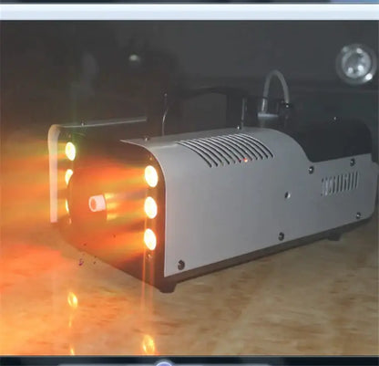 Silver and black 900w rgb wireless fog machine for party room